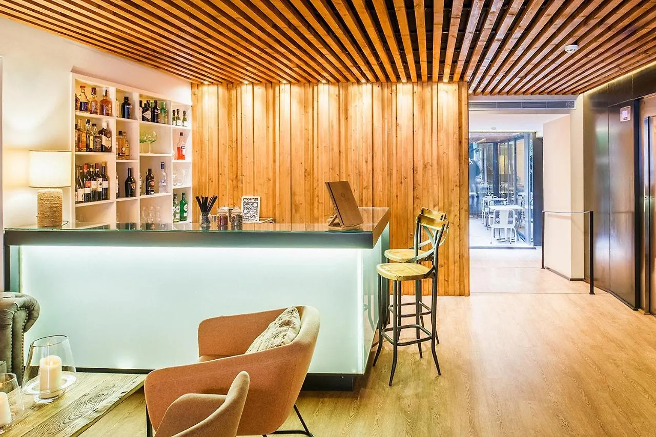 Hotel Well And Come Barcelona