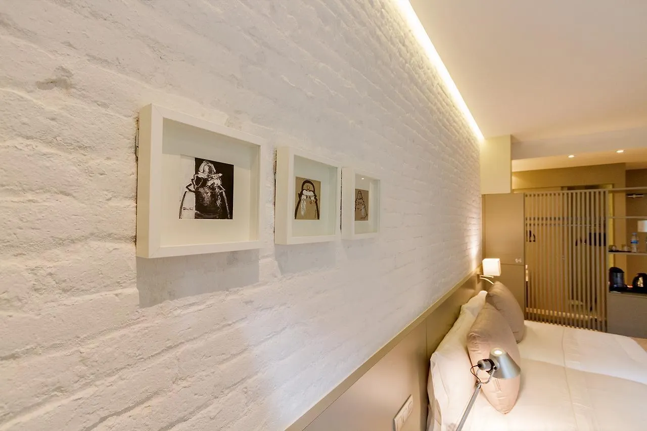 Hotel Well And Come Barcelona